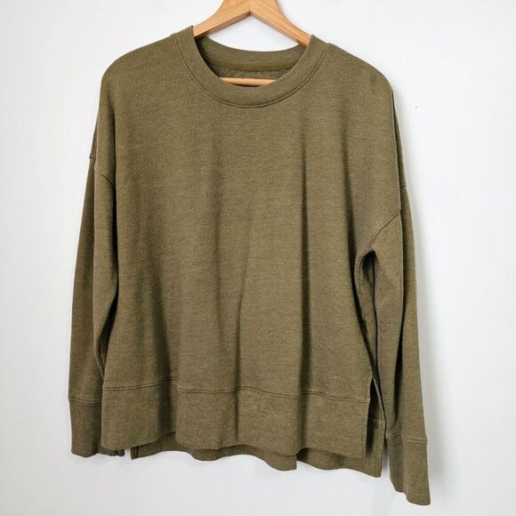 EUC TIME AND TRU OLIVE GREEB CREW NECK LIGHT PULLOVER SWEATER SIZE L - Picture 1 of 11